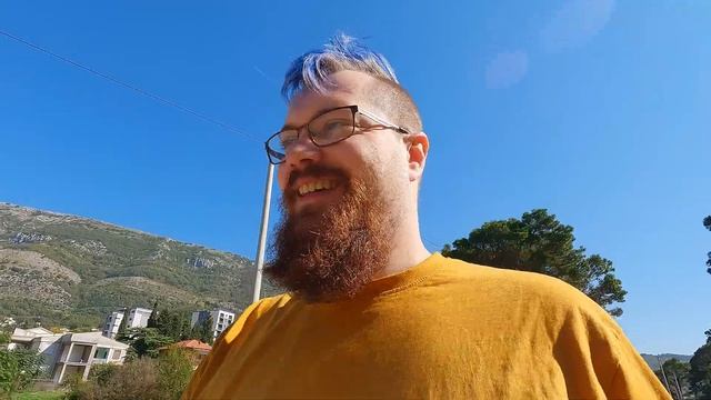 Приехали на лучший пляж Черногории смотреть онлайн