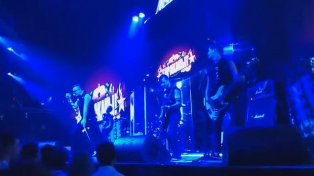 Тараканы! - Разжигай костры (Премьера, Live, 2012) смотреть онлайн