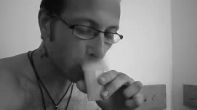 VAPOUR liquid Powerpuff-----elektronicka cigareta Royal Smokers M 402 смотреть онлайн
