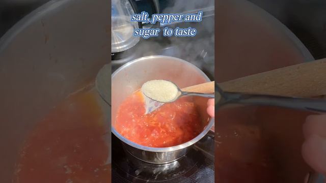 Italian tomato sauce with basil #pizzasauce #pizza #sauce смотреть онлайн