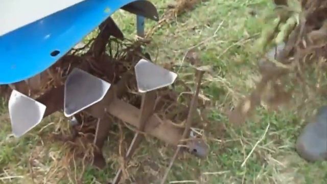 ФРЕЗА ГУСИНЫЕ ЛАПКИ ПОСЛЕ ТРАКТОРА МОТОБЛОК НЕВА смотреть онлайн