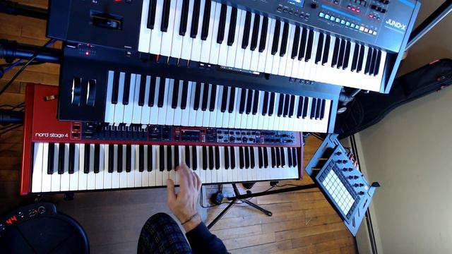 Sawtooth Synth - Bebop Fusion Synth Solo Jam смотреть онлайн