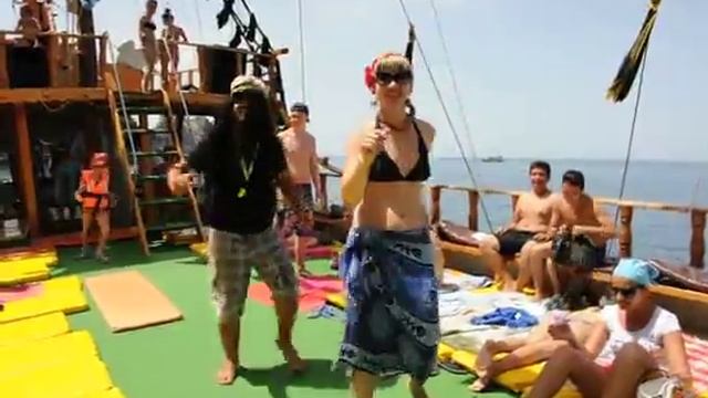 танцы на яхте... смотреть онлайн