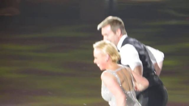 Torvill and Dean - Face the music and dance смотреть онлайн