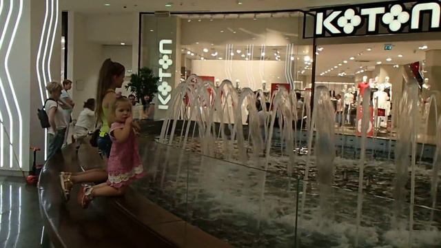 Москва. Кутузовский проспект. Океания смотреть онлайн