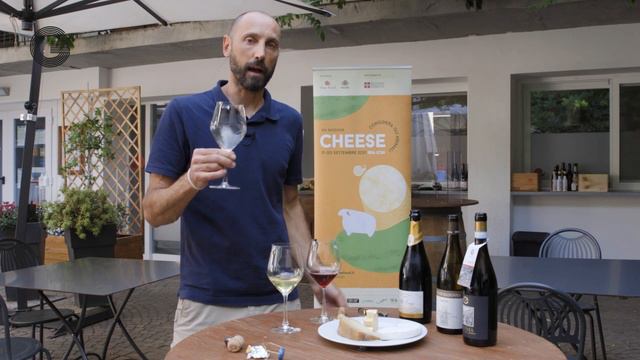 Cheese, i consigli dell'esperto per abbinare il vino giusto ai formaggi смотреть онлайн