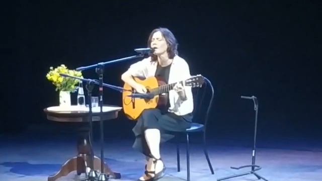 Полина Агуреева поет "Жираф" (Николай Гумилев) смотреть онлайн