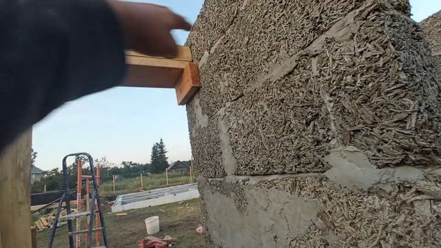 Фундамент готов. Хозблок на стадии завершения. Пугало из майнкрафта смотреть онлайн