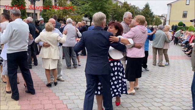 Дамы Приглашают Кавалеров! Белый ТАНЕЦ!!! смотреть онлайн