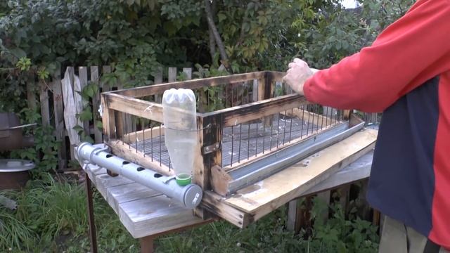 Клетка для Кур Несушек и Перепелов своими руками, ГОД СПУСТЯ!!! смотреть онлайн