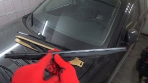 Как поменять щетки стеклоочистителя и какие купить на Mitsubishi