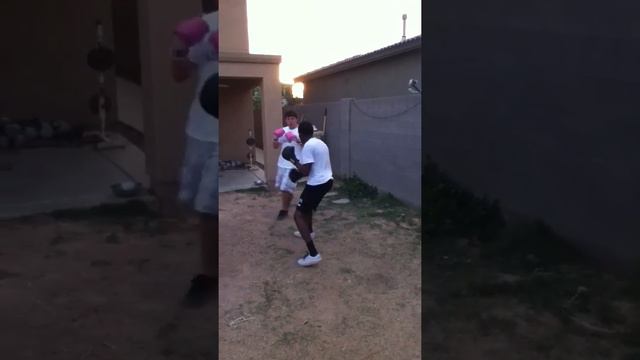 Anthony vs Bertold (part 2) смотреть онлайн