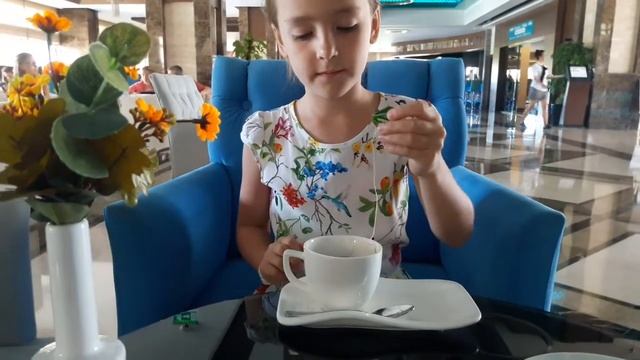 Столовый этикет. Как пить пакетированный чай от Школы этикета Юлианы Шевченко