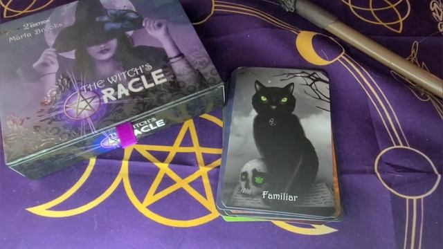 The Witch's Oracle Full flip thru смотреть онлайн