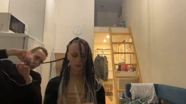 Заплела сама себе афрокосы смотреть онлайн