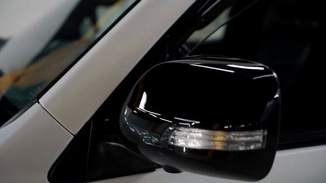 Toyota Land Cruiser 200 рестайлинг смотреть онлайн