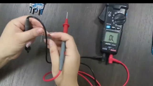 mestek CM83E Digital Multimeter смотреть онлайн