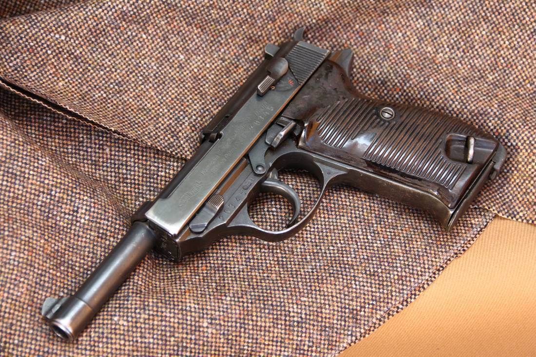 Walther P38 - Неполная разборка и сборка смотреть онлайн
