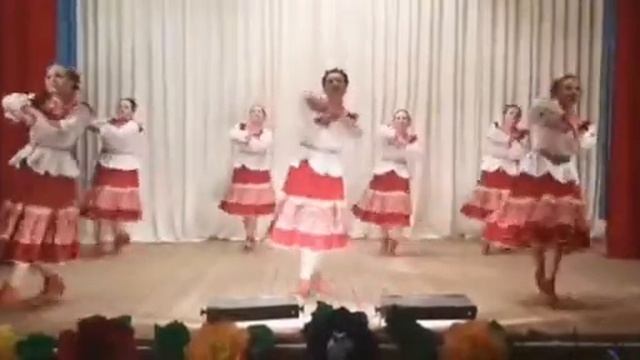 "Полюбила казачка,варшавочка бабочка". Коллектив "Дежавю". Руководитель Бачурина. И. Г. смотреть онлайн