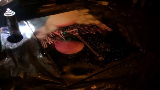 Круто рисует баллончиками на Смотровой смотреть онлайн