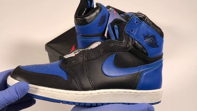 Black and Royal Blue Vintage Original Nike Air Jordan 1 Highs From 1985 смотреть онлайн