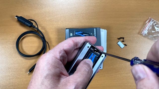 Sabrent USB 3.1 Enclosure para SSDs M.2 NVMe PCIe (M-Key): Unbox, Instalación SSD y Benchmarks смотреть онлайн
