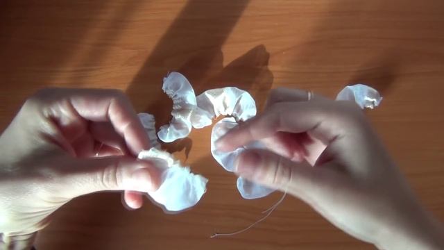 Как сшить розу из ткани, очень легко, без клея. Мастер-класс. D.I.Y. смотреть онлайн