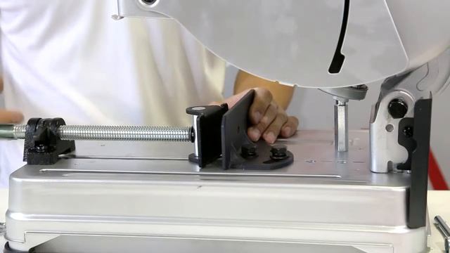 Отрезная пила Makita 2414NB смотреть онлайн