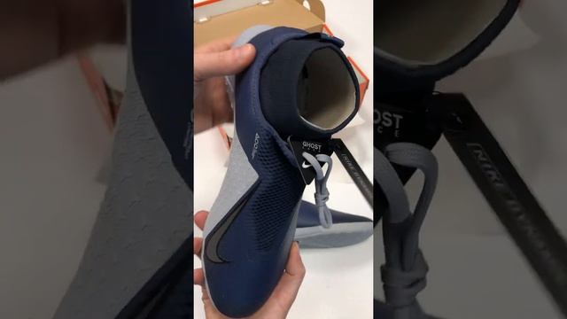 UNBOXING NIKE REACT PHANTOM PRO смотреть онлайн