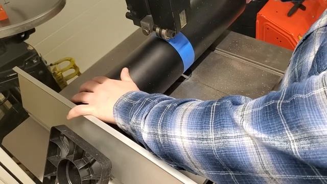 Cutting bulk rolls of Vinyl with Jet JPWS18-3 bandsaw смотреть онлайн