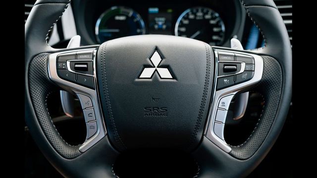 Mitsubishi Outlander PHEV 2021 - Australia смотреть онлайн