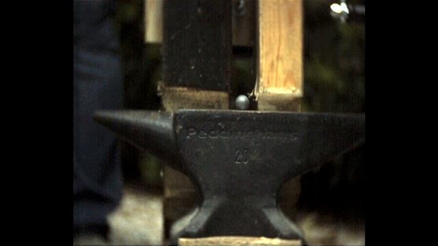 The Rubberaulic Press: Pure, Brutal Demolition! смотреть онлайн