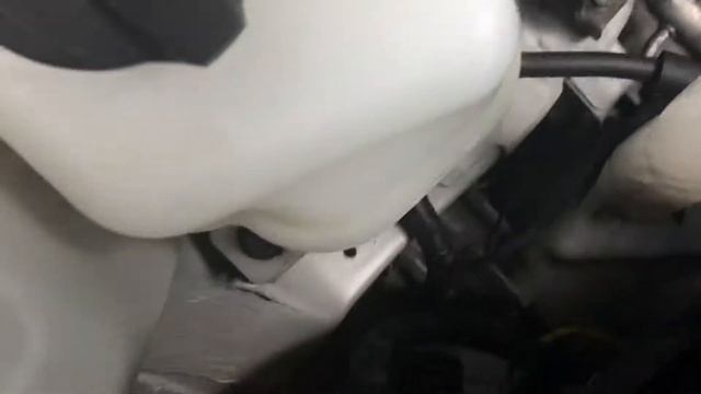 Kia Sorento 2014 como quitar faro frontal o foco delantero смотреть онлайн