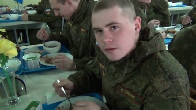 Бойцы остались довольны кухней Чувашии