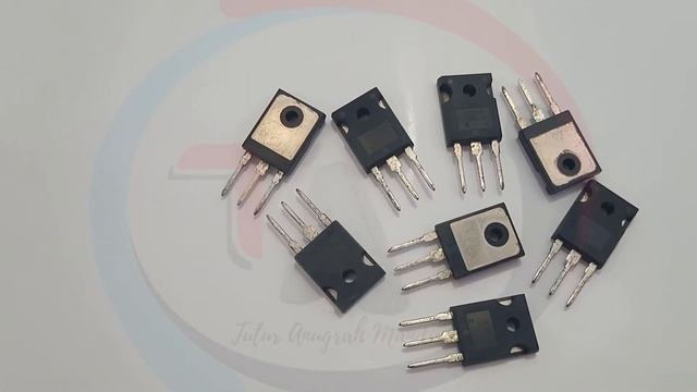 MOSFET IRFPE40 / IRFPE 40 смотреть онлайн
