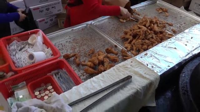 Korean Street Food Fried Chicken Корейская уличная еда удивительна курица во фритюре смотреть онлайн