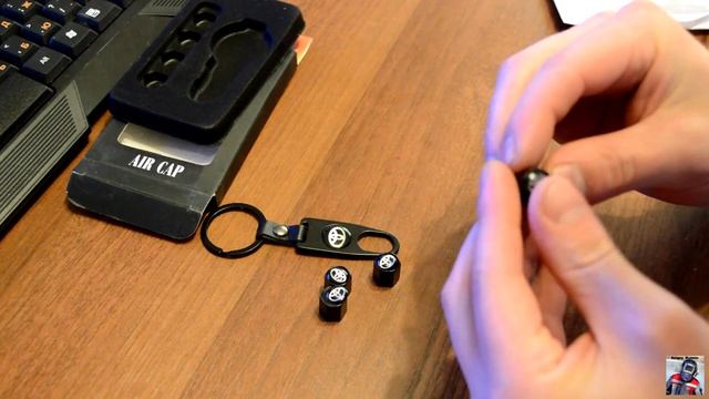 Брелок Toyota - заказывал в Китае, пришел с Нижнего Новгорода смотреть онлайн