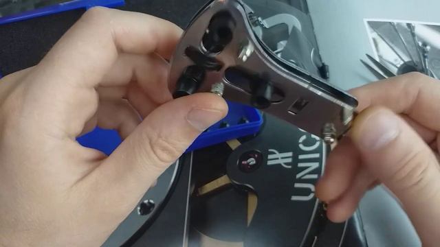 Инструмент для откручивания крышек часов.Видео 1 смотреть онлайн