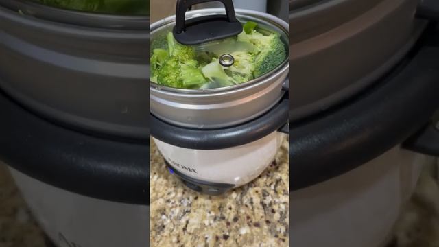 Easy meal prep with a $19.99 rice cooker! Fast, easy, healthy solution for quick and easy meal prep смотреть онлайн
