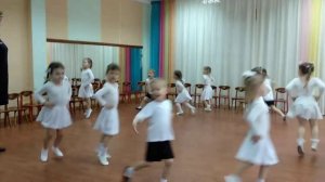 Кружок «Весёлые ножки» млд. гр. Прямой галоп