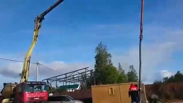 Заливка монолитной плиты в п Углово смотреть онлайн