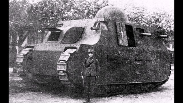Итальянский танк "FIAT 2000" смотреть онлайн
