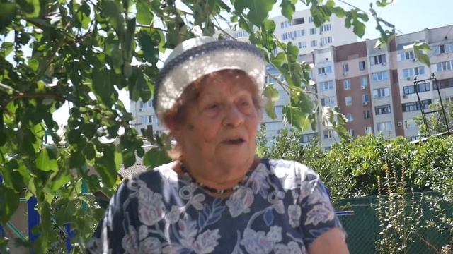 #Голоси. Людмила Тимченко. Про те, як дівчинці доводилося стригтися упродовж трьох років смотреть онлайн