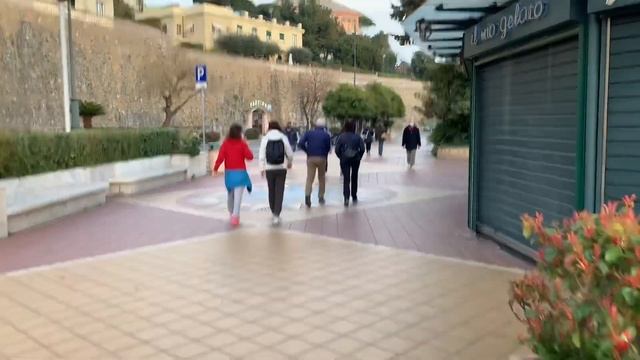 Италия! Снова ЛОКДАУН! Соус песто, подделки и настоящий! Italy Today. Choosing real Pesto sauce! смотреть онлайн