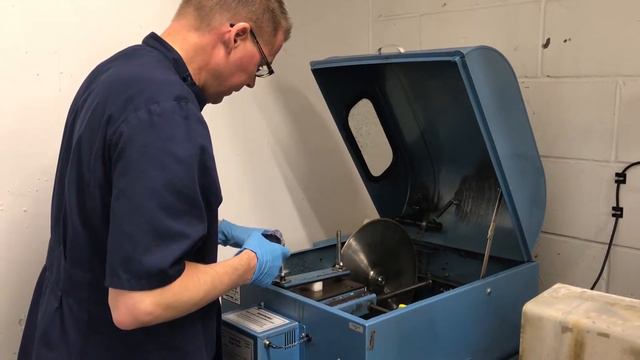 Holts Gems - Hatton Garden смотреть онлайн