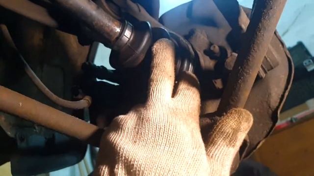 Toyota Mark 2 GX 90. Замена приводов, ступичного и балансировка кардана