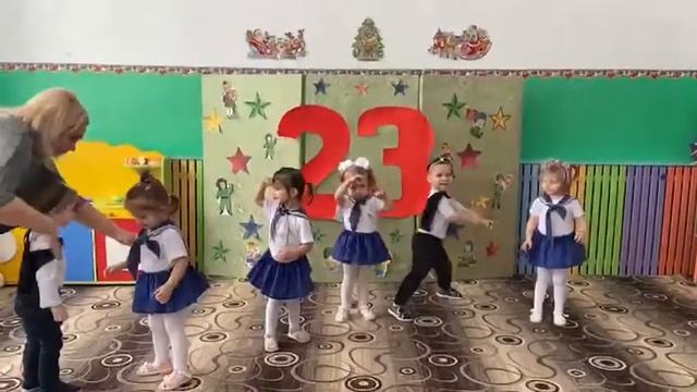 Младшая группа "Рябинка".Танец "Ты морячка,я моряк" смотреть онлайн