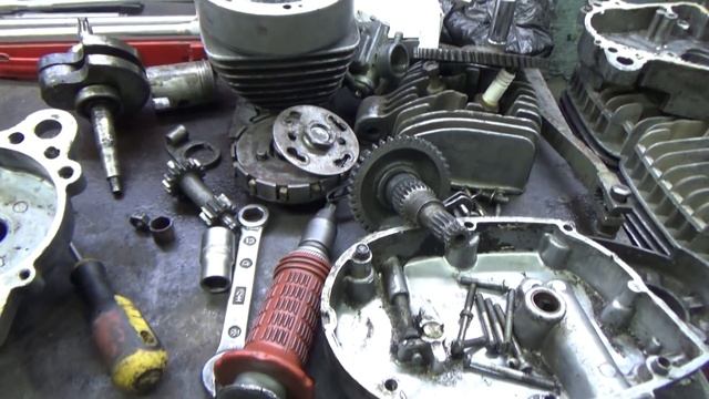 Мопед "Рига 22" перебрали двигатель Ш-58. смотреть онлайн