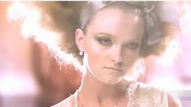 Vlada Roslyakova - SWAROVSKI 2011 смотреть онлайн