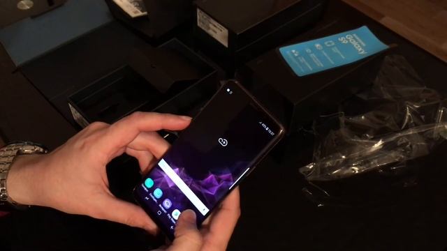 Распаковка Samsung Galaxy S9/S9+ обзор, первые впечатления, сравнение с s8! смотреть онлайн